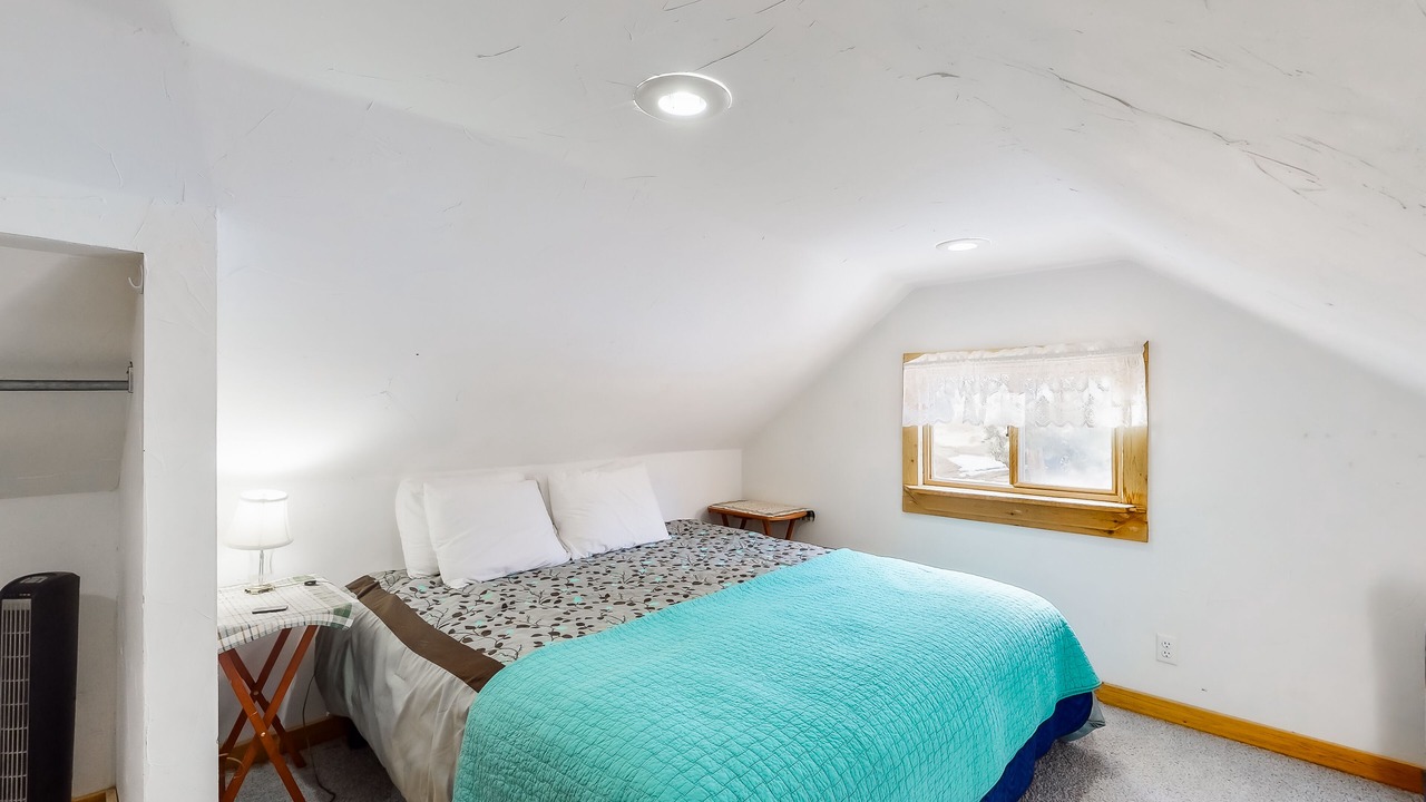 Photo of Bedroom in Woodland Park