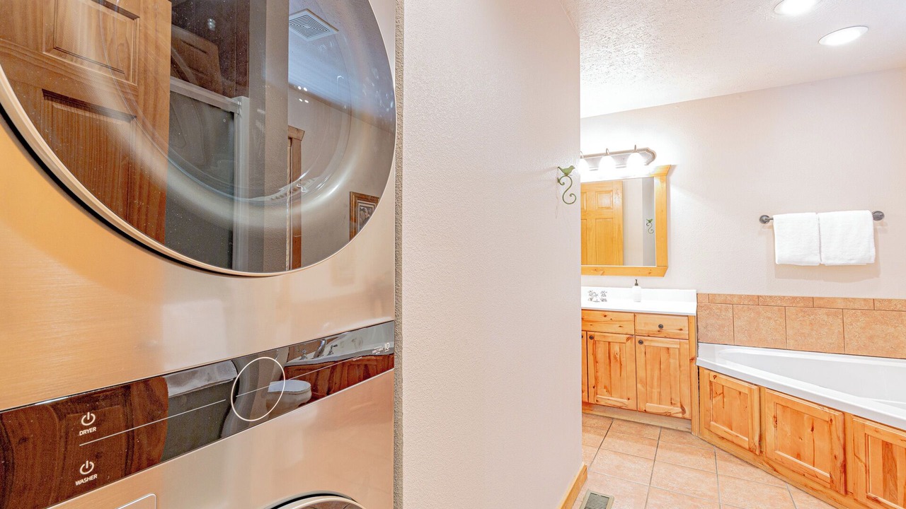 Photo of Bathroom in Reeds Spring