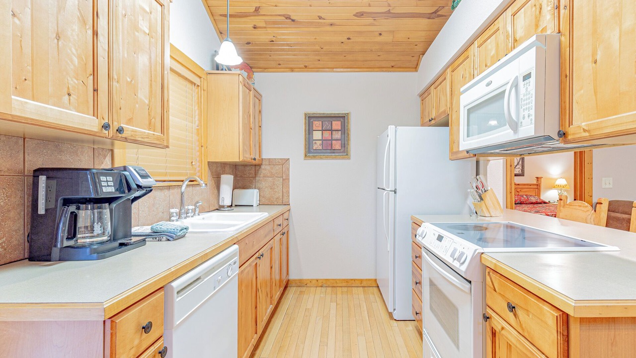 Photo of Kitchen in Reeds Spring