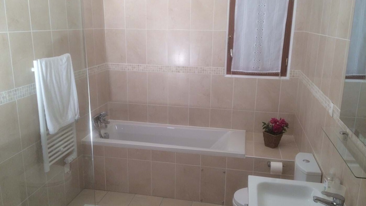 Photo of Others in Ginestas