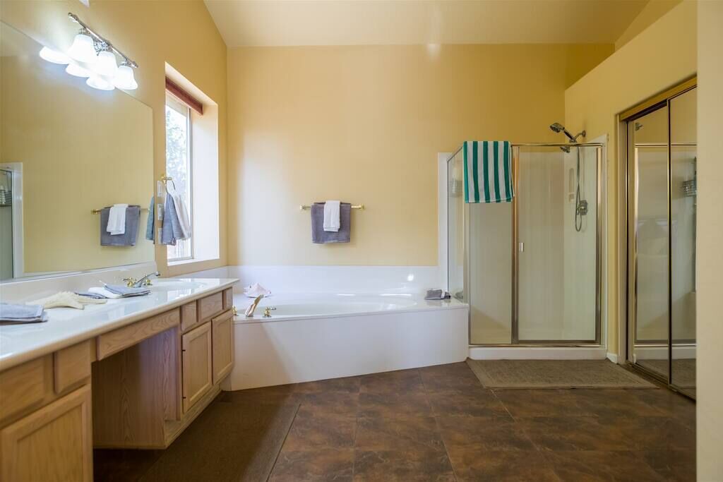 Photo of Bathroom in Palm Valley