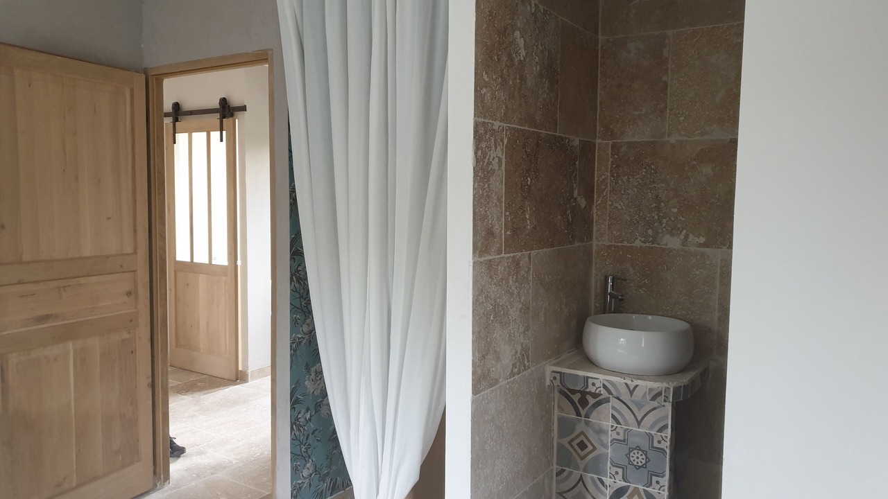 Photo of Bathroom in Uzes