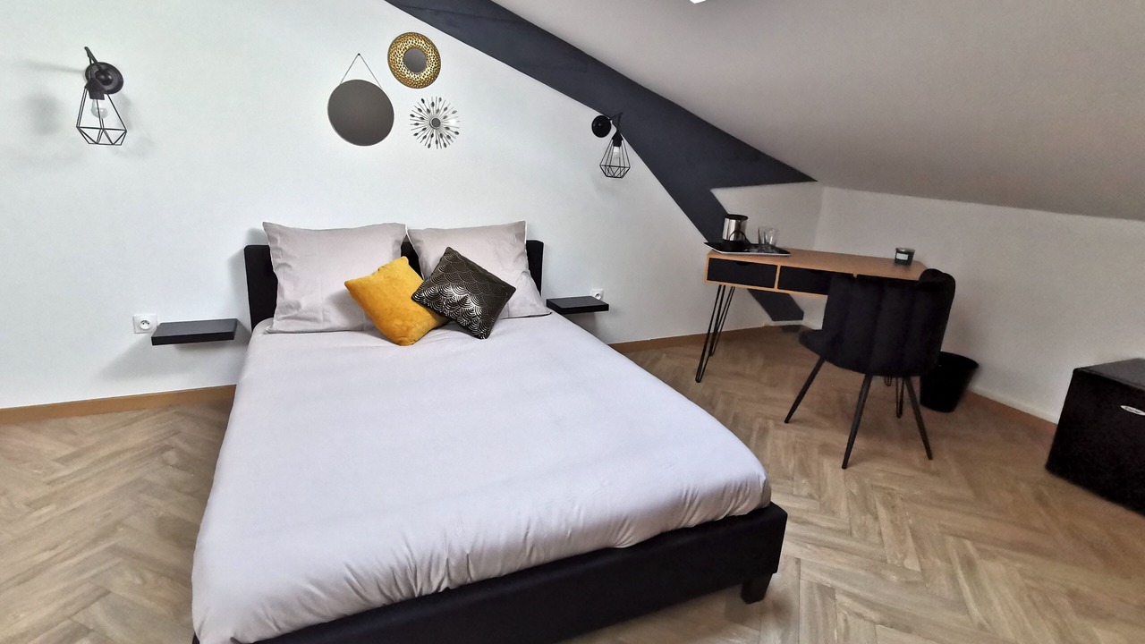 Photo of Bedroom in Macon