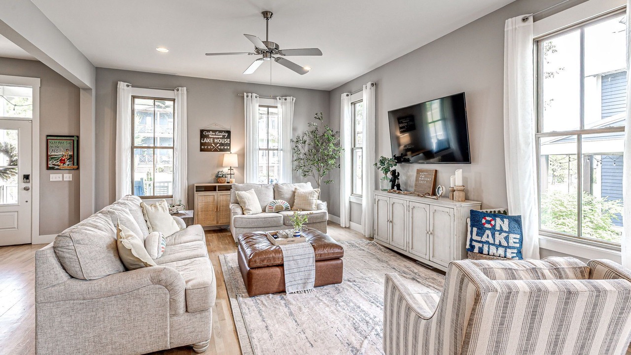 Photo of Livingroom in Eufaula