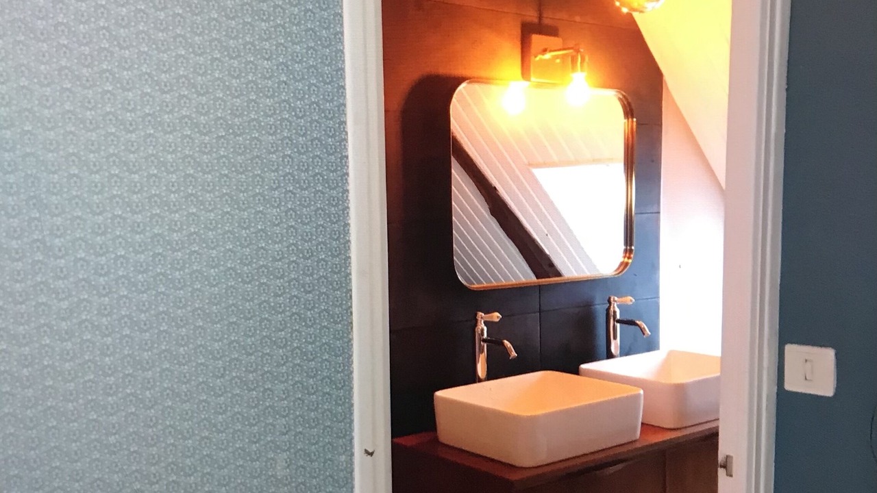 Photo of Bathroom in Dinan