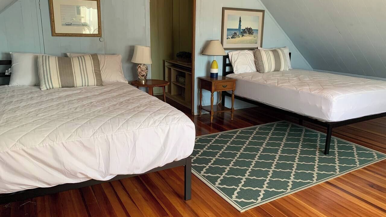 Photo of Bedroom in Matunuck