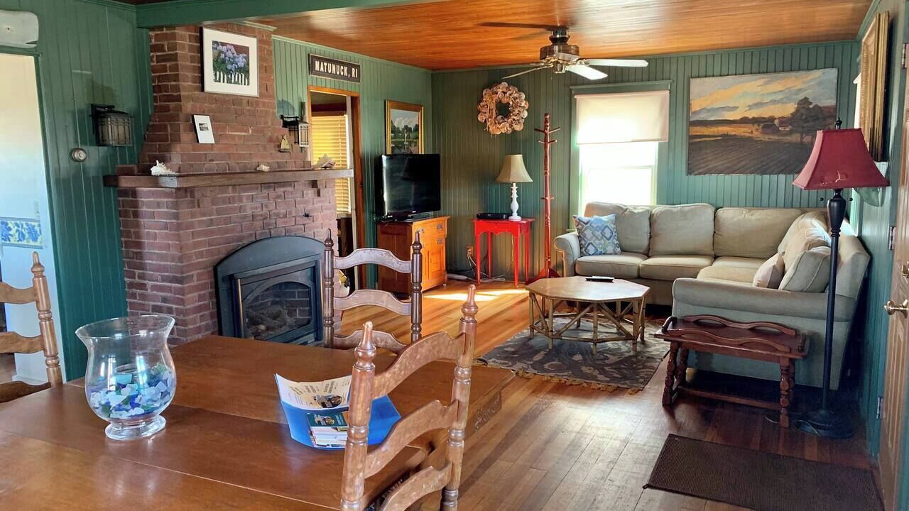 Photo of Livingroom in Matunuck