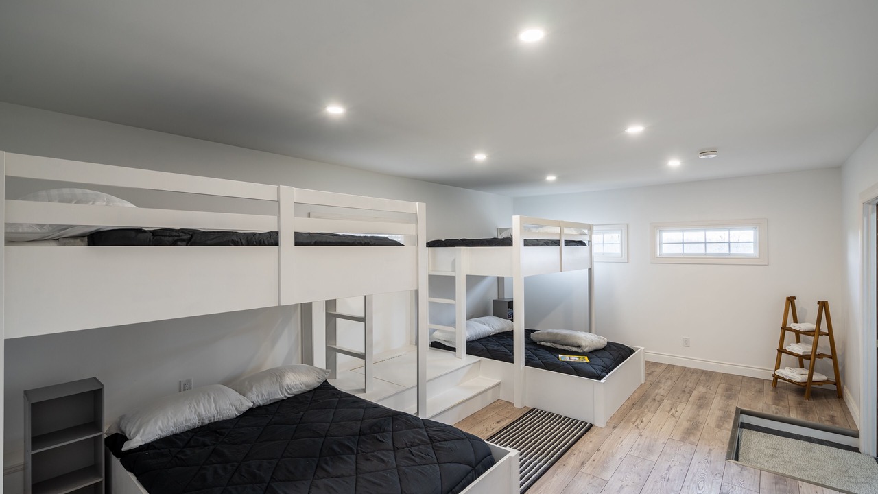 Photo of Bedroom in Georgian Bluffs