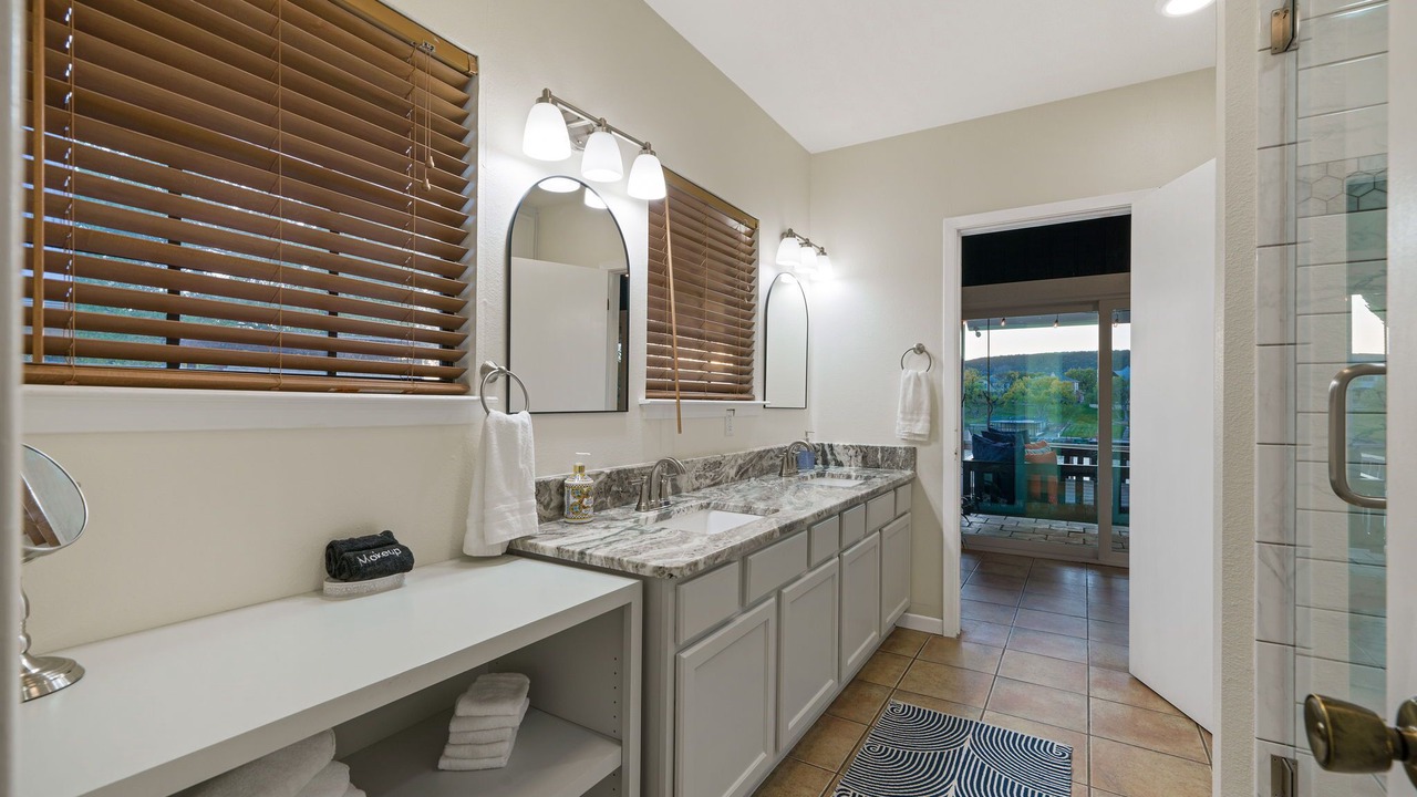 Photo of Bathroom in Burnet
