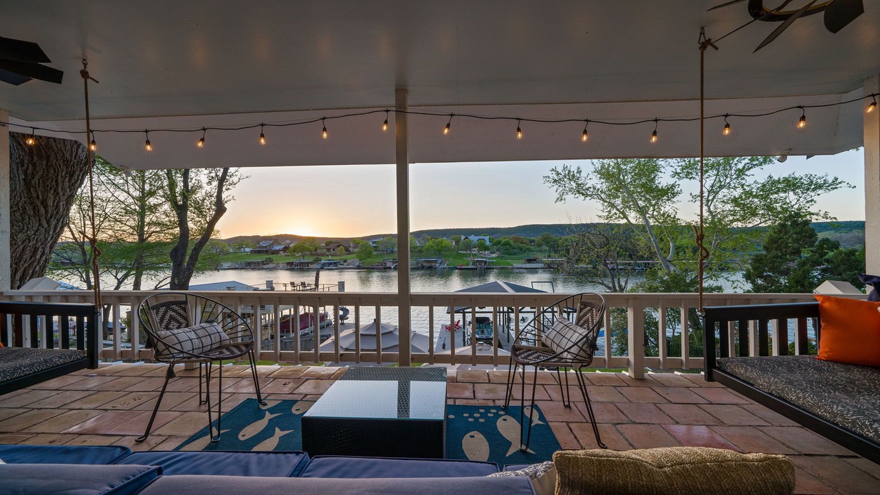Photo of Patio Balcony in Burnet