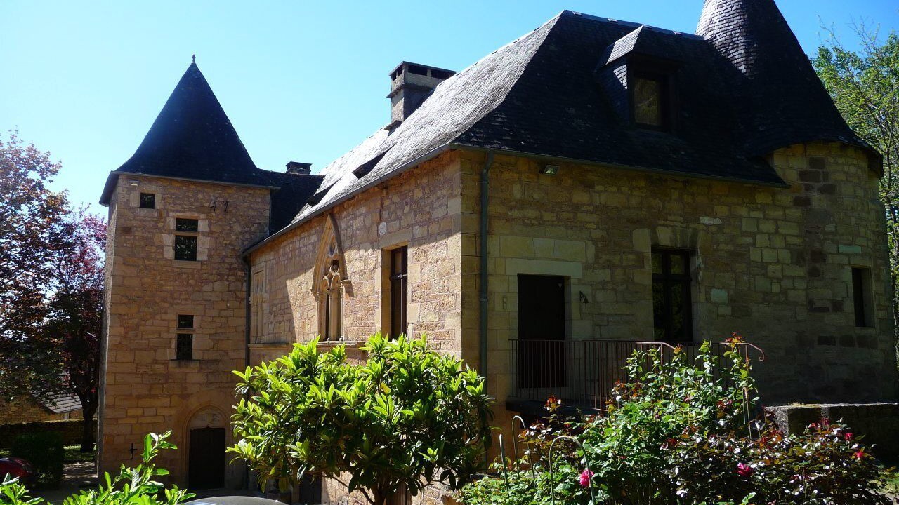 Photo of Outdoor in Ayen