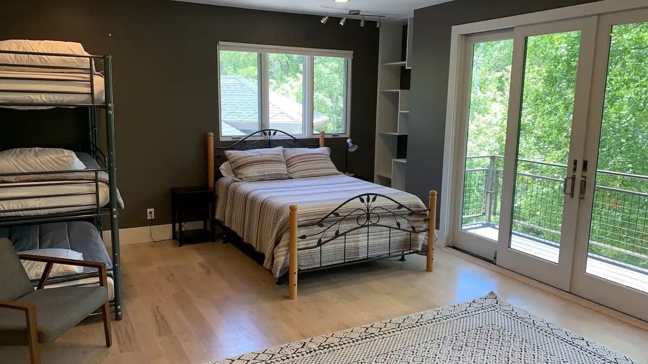 Photo of Bedroom in Mount Pleasant