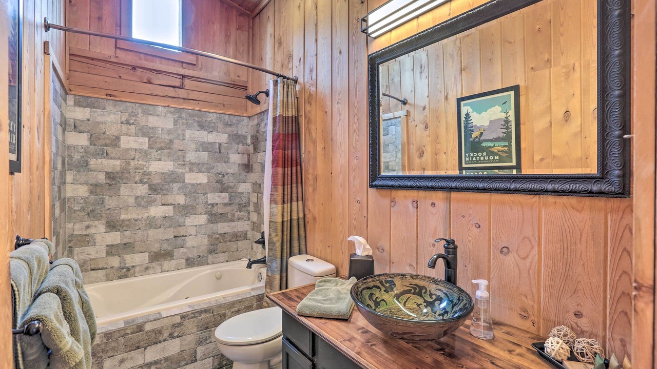 Photo of Bathroom in Saint Mary's