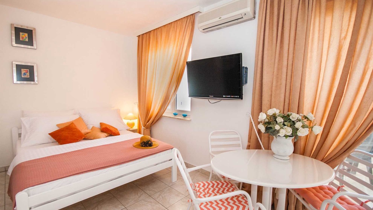 Photo of Bedroom in Baska