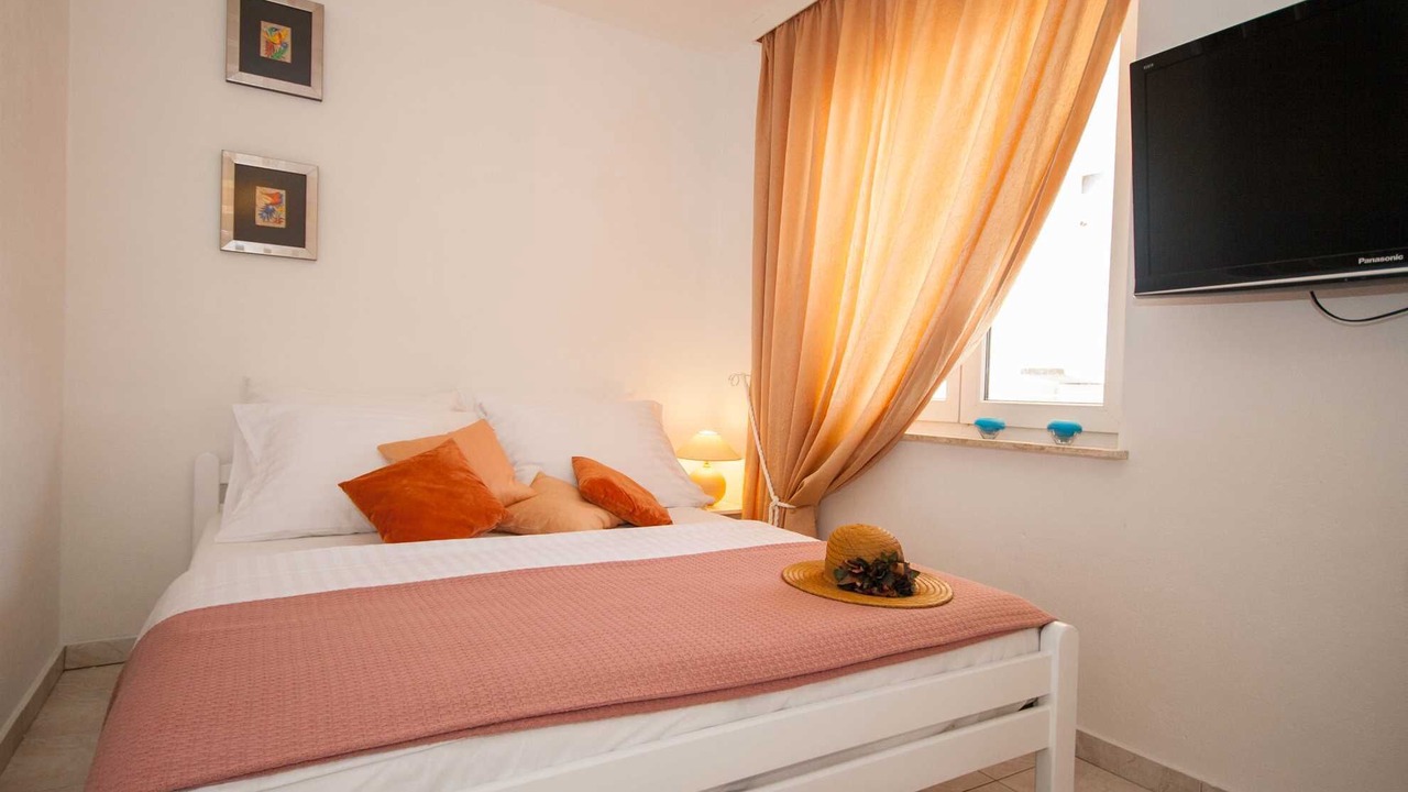 Photo of Bedroom in Baska