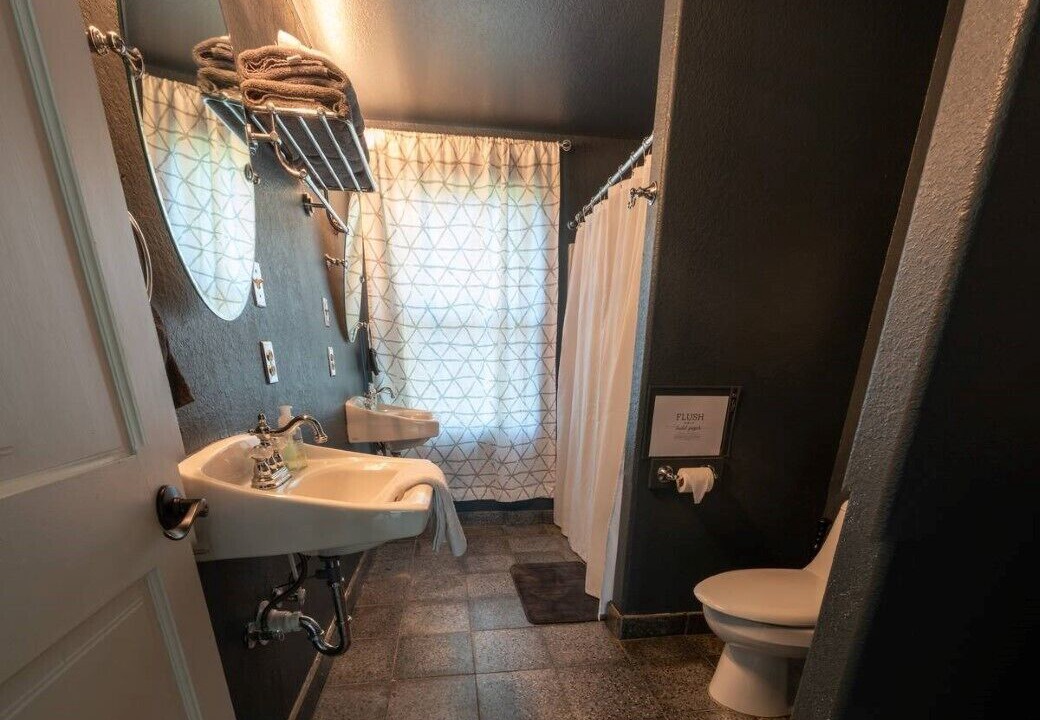 Photo of Bedroom in Nocona