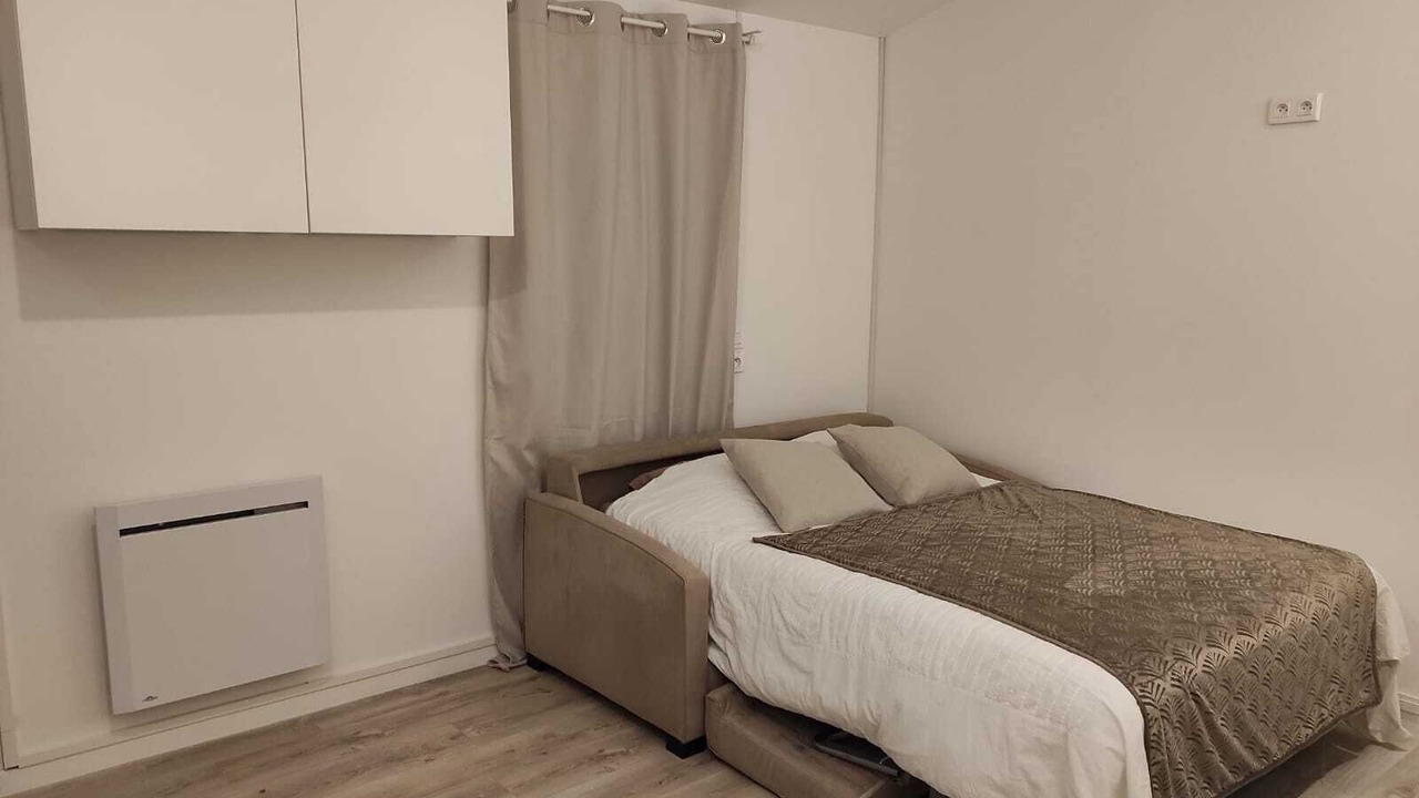 Photo of Bedroom in Argenteuil
