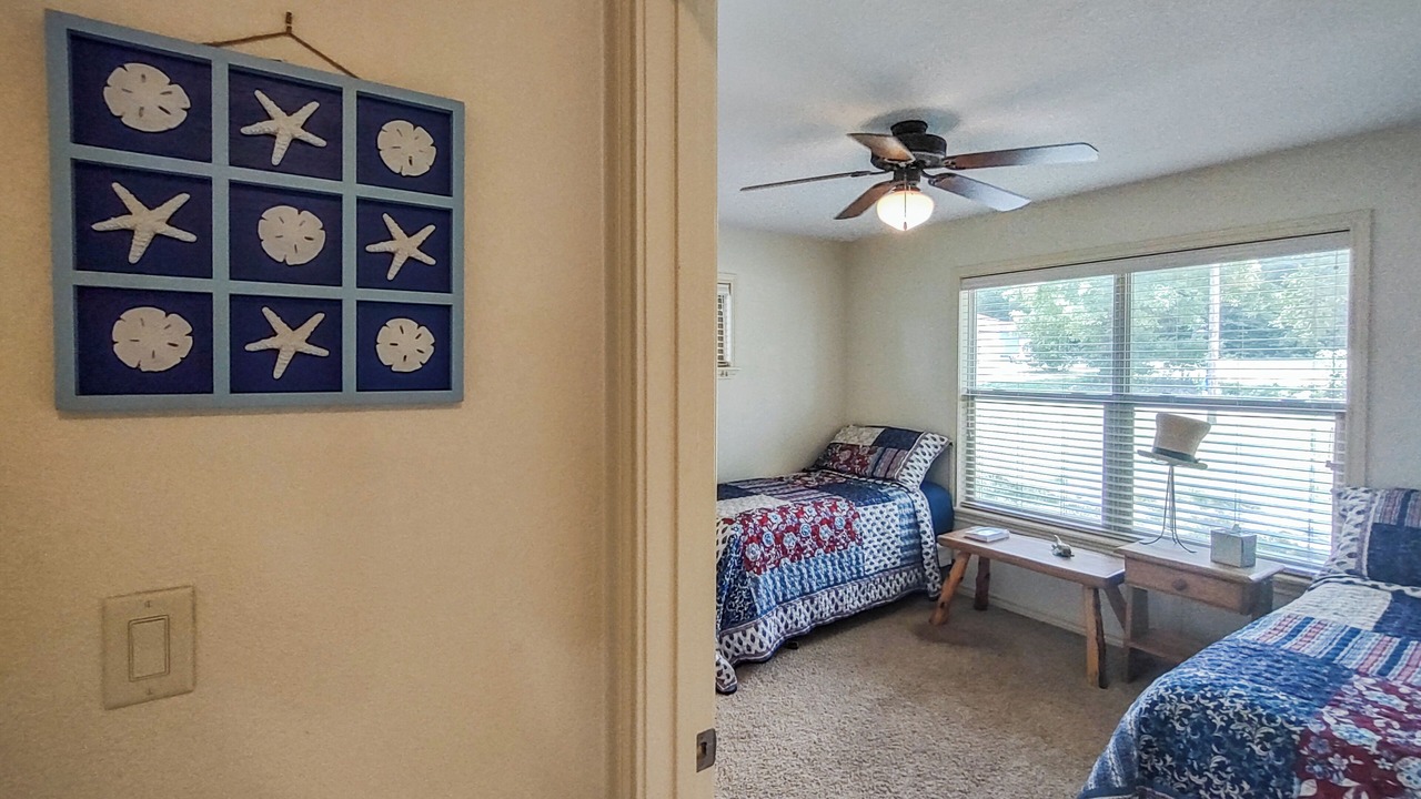 Photo of Bedroom in Edom