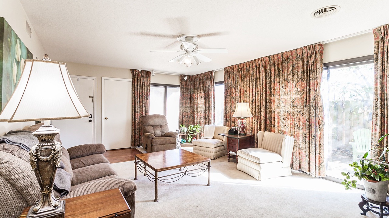 Photo of Livingroom in Germantown