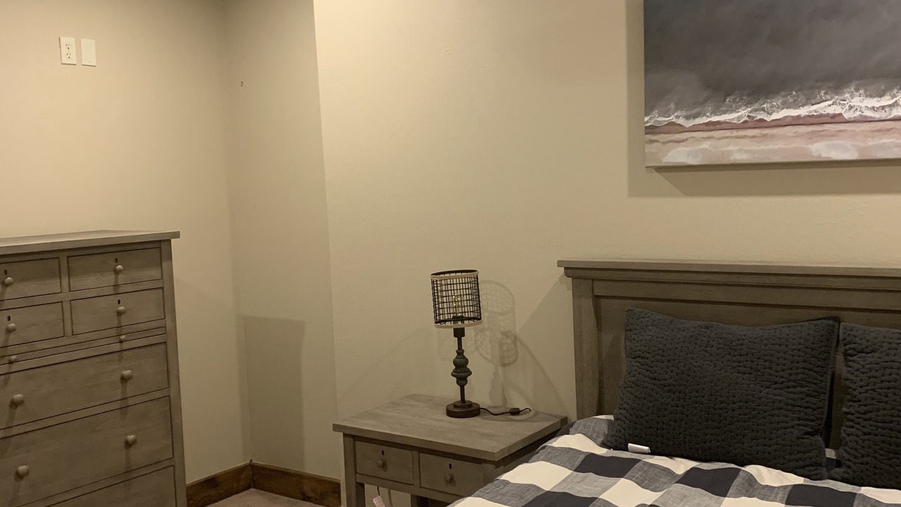 Photo of Bedroom in Cookson