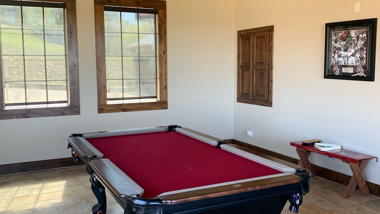 Photo of Bedroom in Cookson