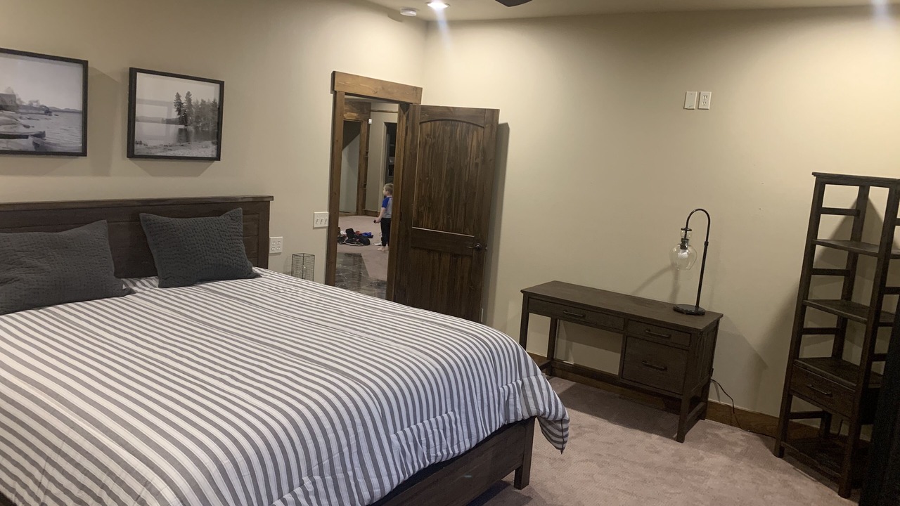 Photo of Bedroom in Cookson
