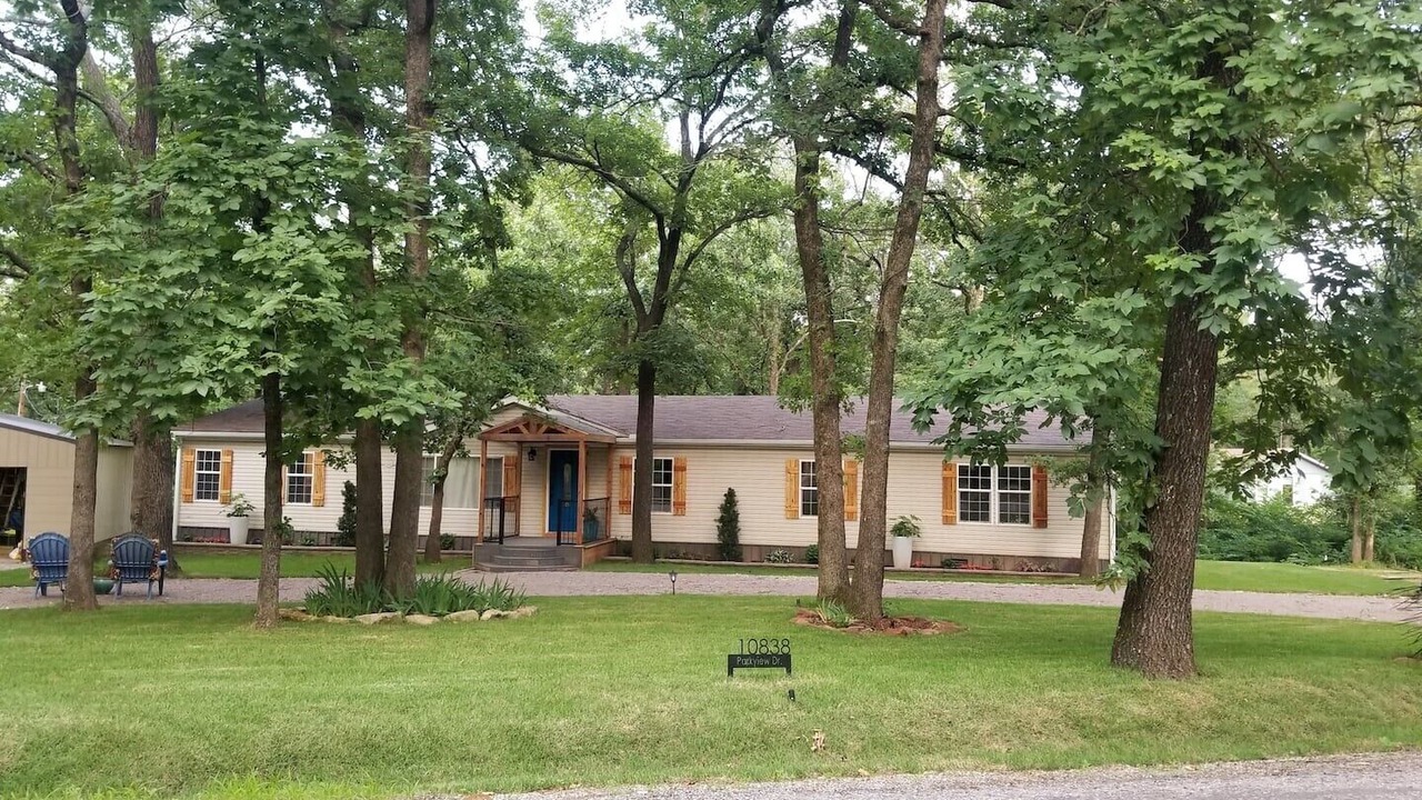 Photo of Outdoor in Kingston