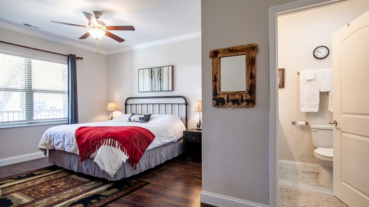 Photo of Bedroom in Townsend