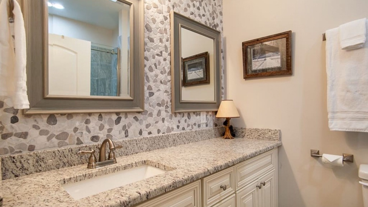 Photo of Bathroom in Townsend