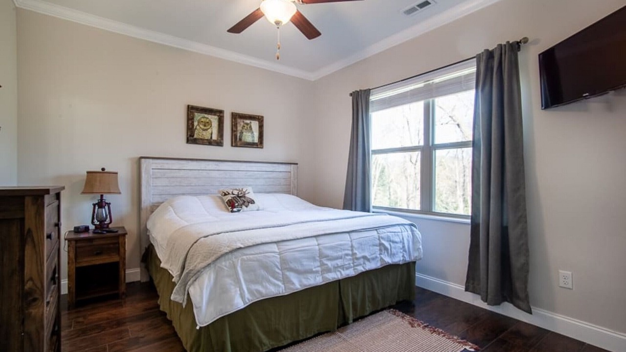Photo of Bedroom in Townsend