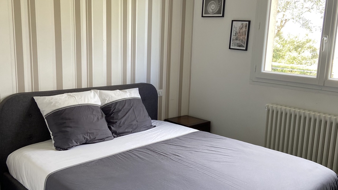 Photo of Bedroom in Tanneron