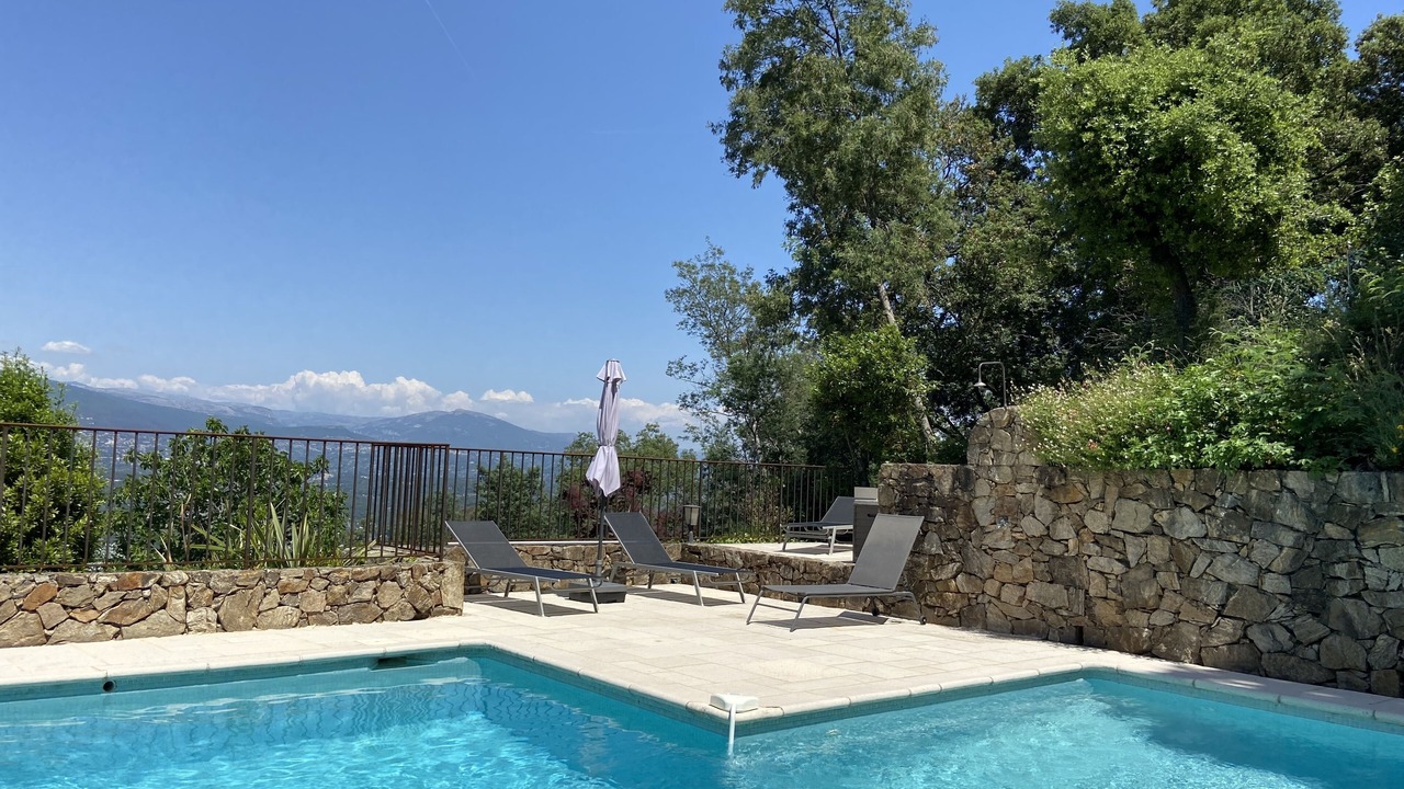 Photo of Outdoor in Tanneron