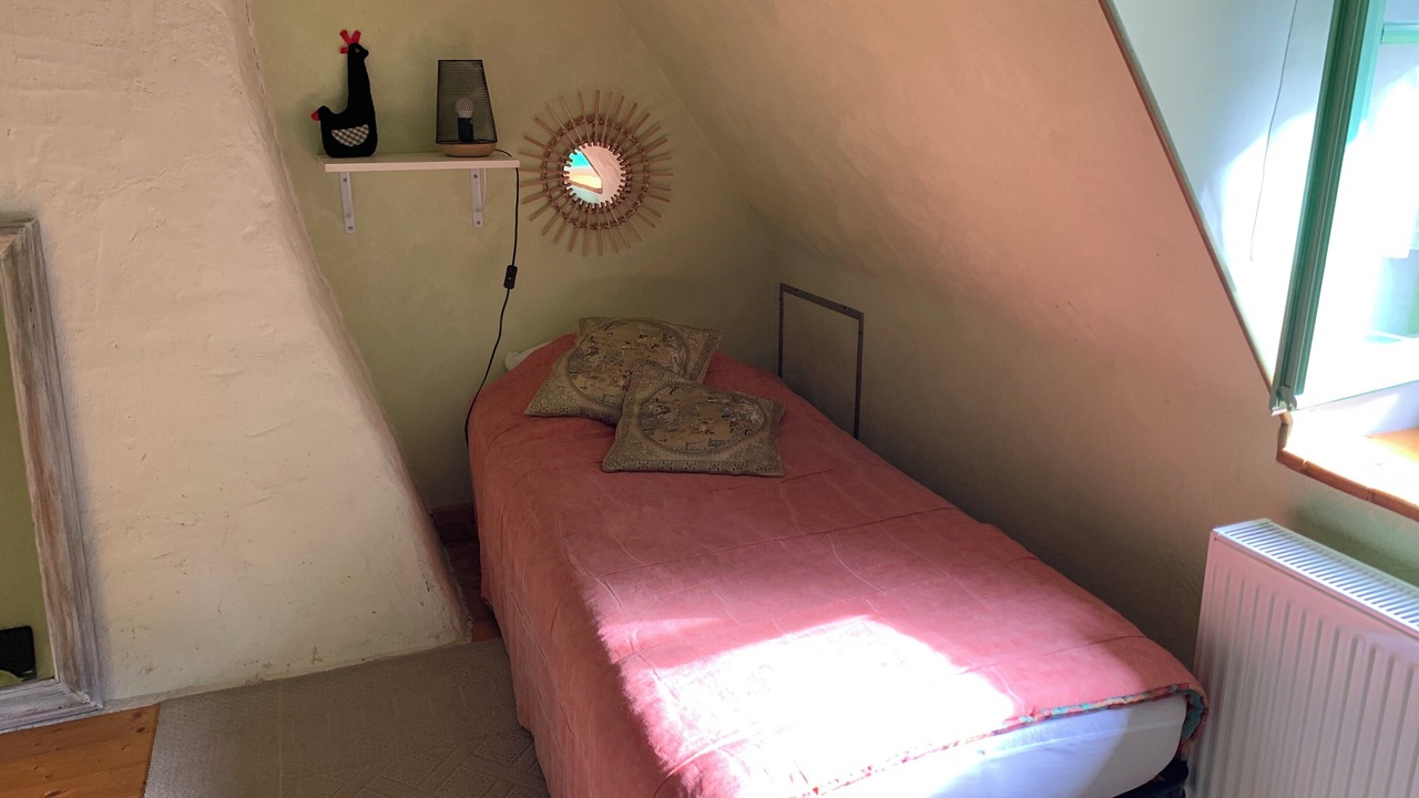 Photo of Bedroom in Beaumont-sur-Deme