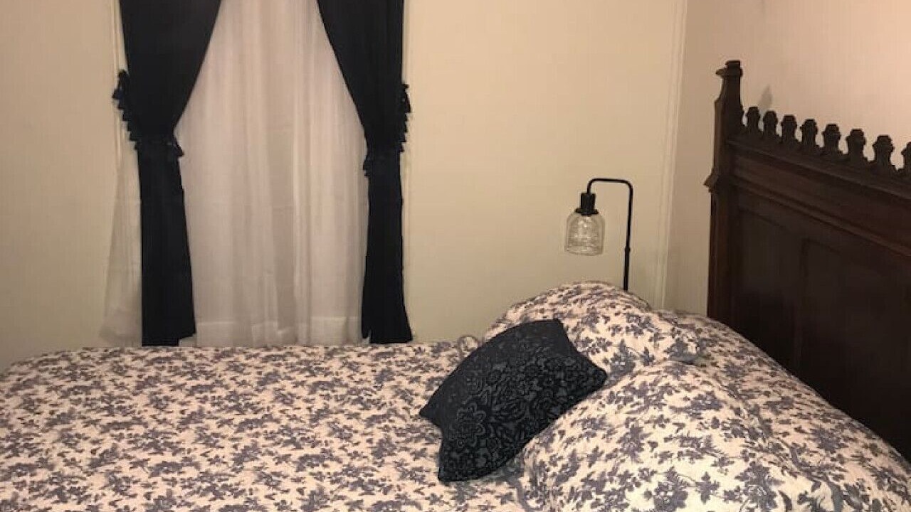 Photo of Bedroom in West Central