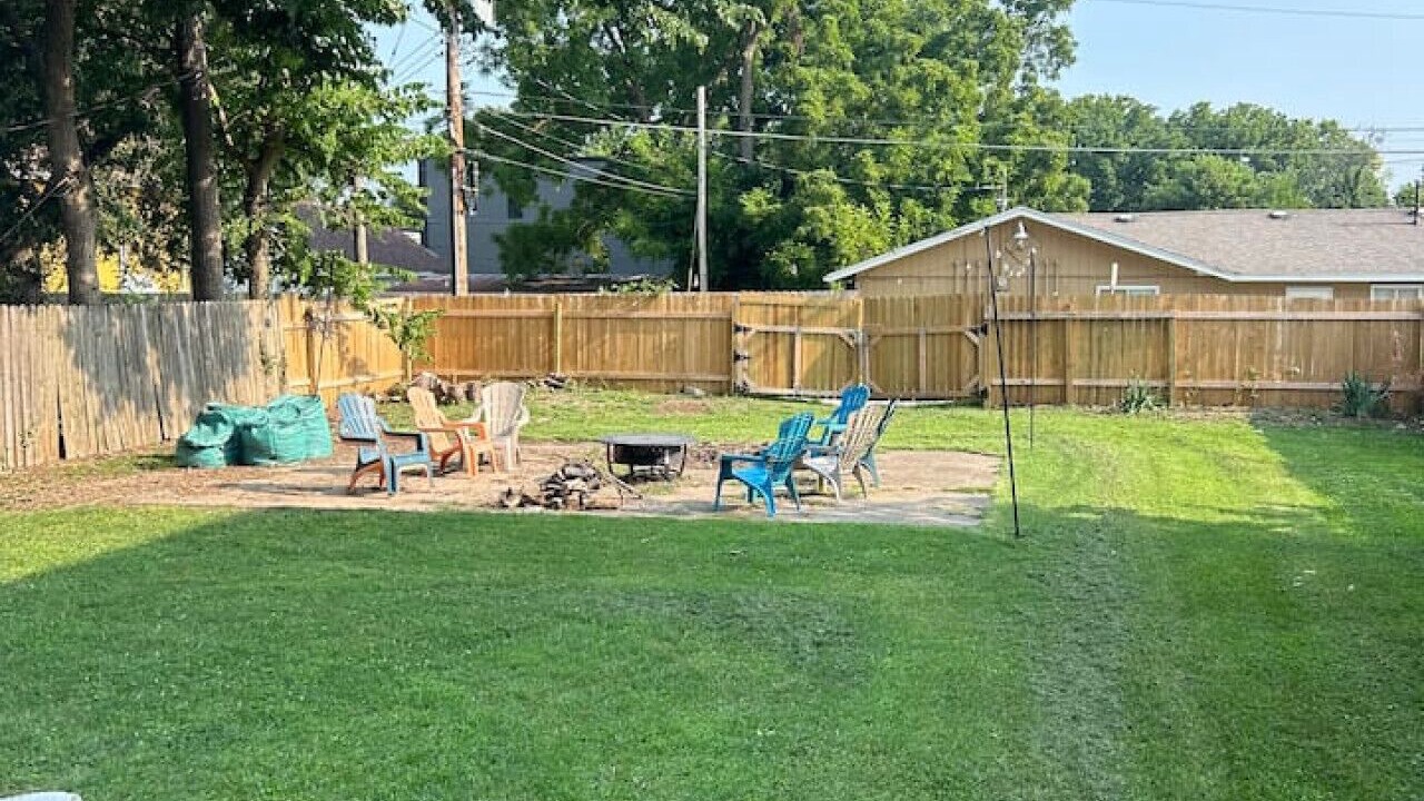 Photo of Outdoor in West Central
