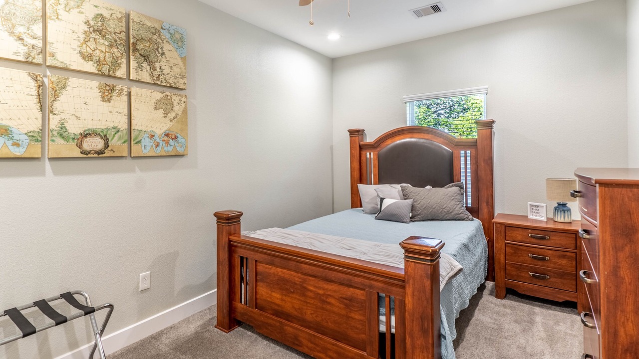 Photo of Bedroom in Clear Lake Shores