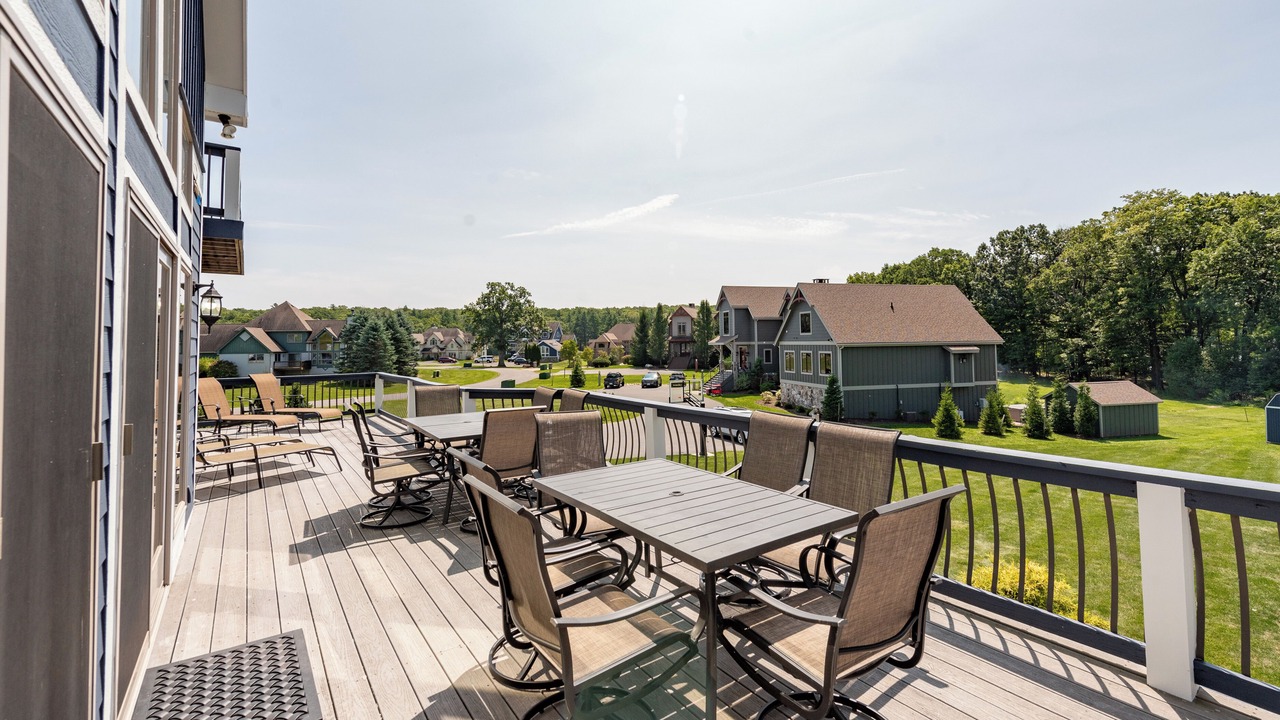 Photo of Outdoor in Waterfront Greens