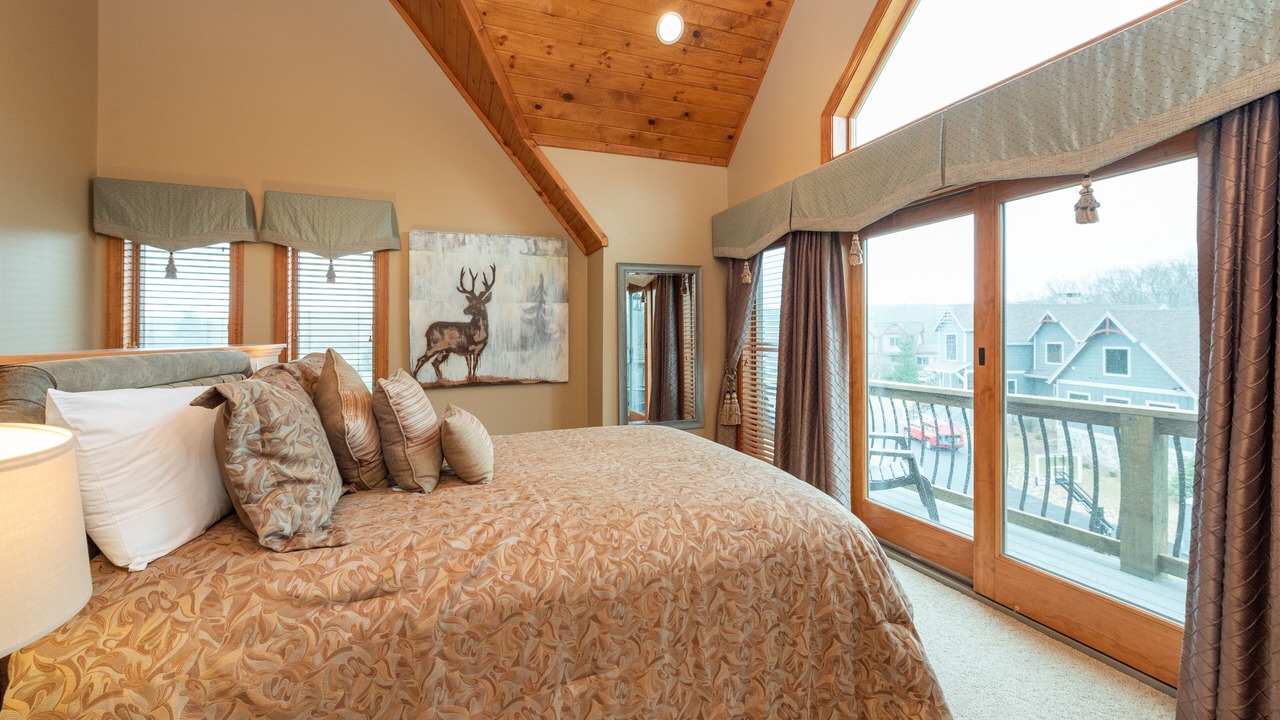 Photo of Bedroom in Waterfront Greens