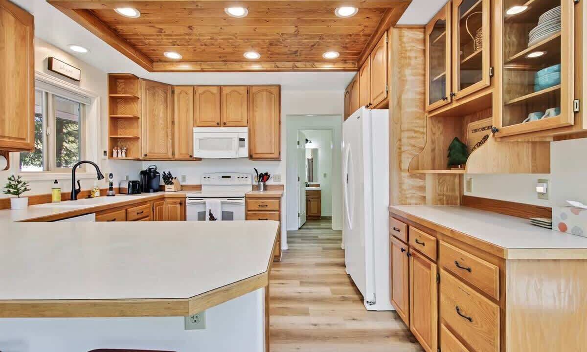 Photo of Others in Cascade