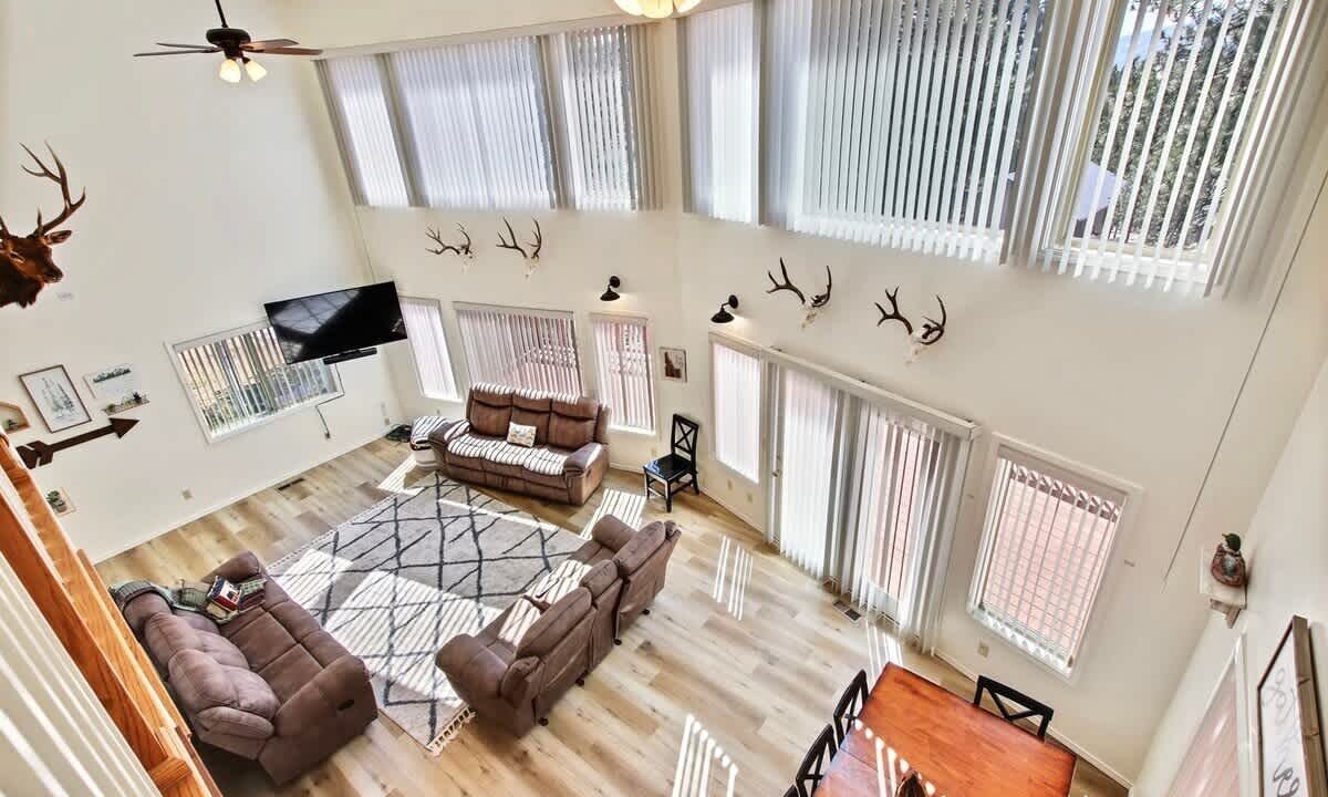 Photo of Livingroom in Cascade