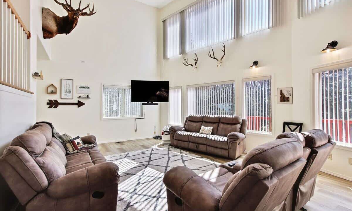 Photo of Livingroom in Cascade