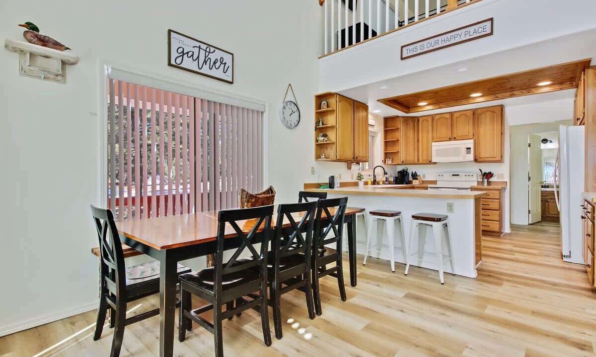 Photo of Others in Cascade