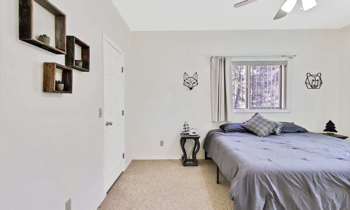 Photo of Others in Cascade