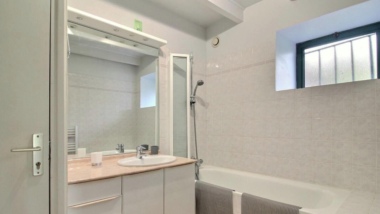 Photo of Bathroom in Marzan
