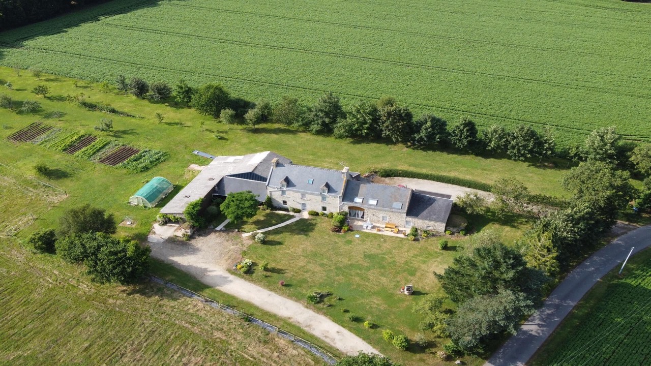 Photo of Outdoor in Melrand