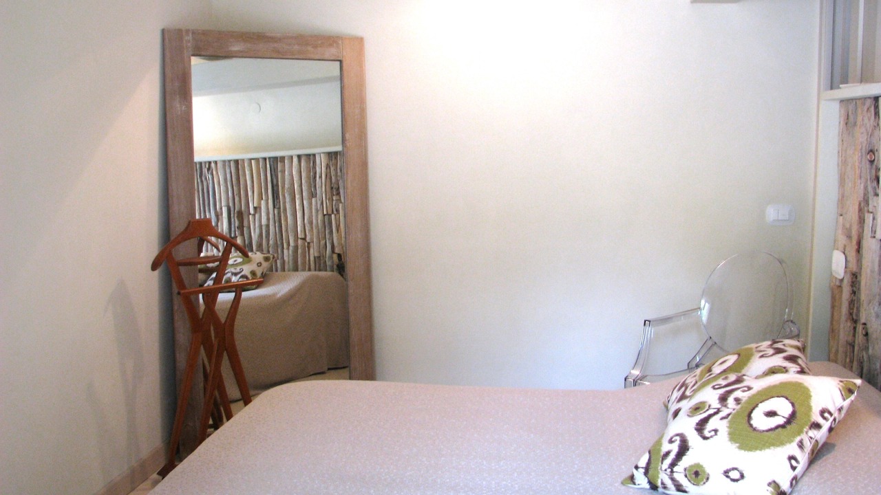 Photo of Bedroom in Saint-Tropez City Centre