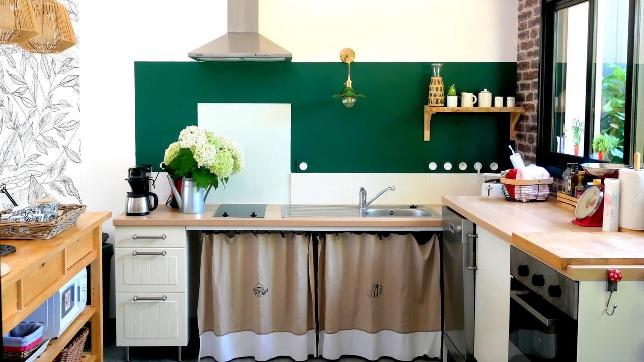 Photo of Kitchen in Corps-Nuds