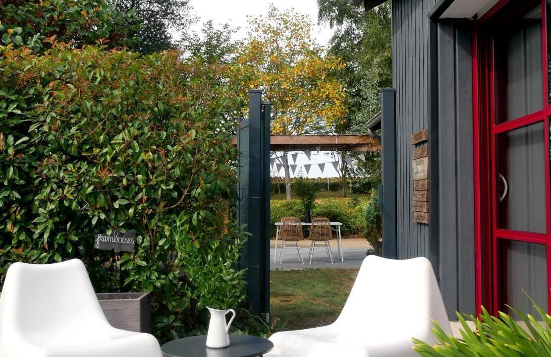 Photo of Patio Balcony in Corps-Nuds