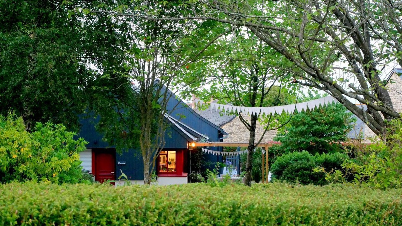 Photo of Outdoor in Corps-Nuds