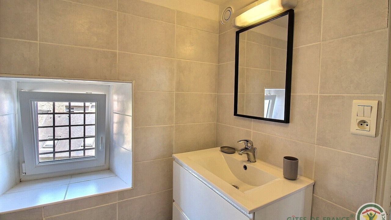 Photo of Bathroom in Dinan